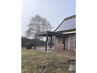 Neue Pergola 4 x 3m als Sonnen-/Wetterschutz