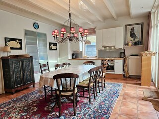 Kitchen / Diner table