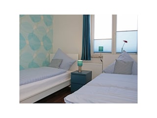 Schlafzimmer 2