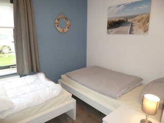 Schlafzimmer Untergeschoss