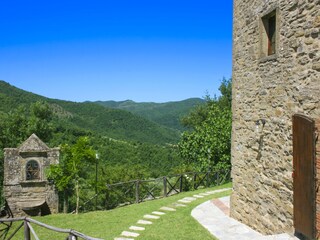 Villa Cortona Outdoor Recording 5