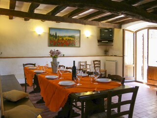 Villa Cortona Features 8