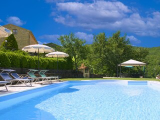 Villa Cortona Swimming Pool 37