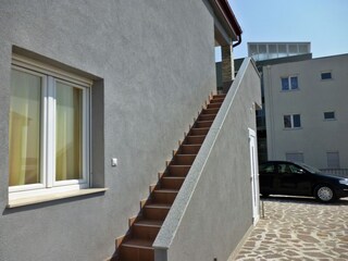 Entrance to the 1st floor