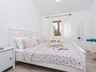 Schlafzimmer 3