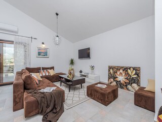Villa Maslenica Features 12