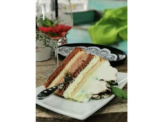 Leckere Friesengeisttorte im Heimathafen in Caro