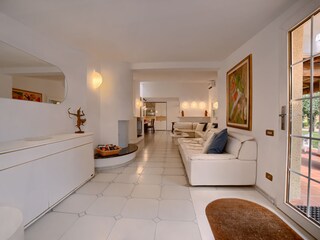 Villa Quartu Sant' Elena Caratteristiche 27