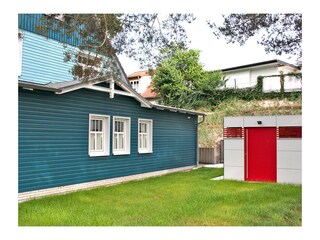 Fahrradschuppen mit E-Bike-Ladestation