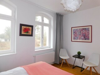 Blick Schlafzimmer 1