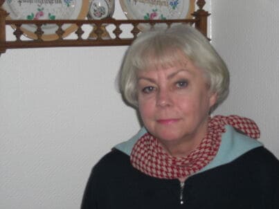 Frau Karin Stölken