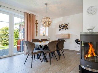 Kamin-/Ofen