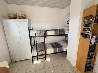 Schlafzimmer 2 im Ersten Stock