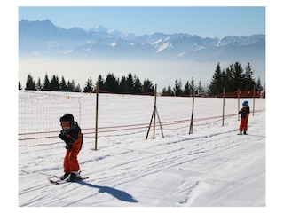 Skifahren auf Les Pléiades (10 Minuten mit dem Zug)