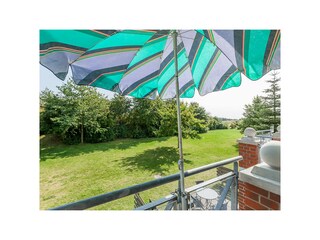 Blick vom Balkon ins Grüne