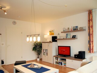 Modernes und helles Wohnzimmer