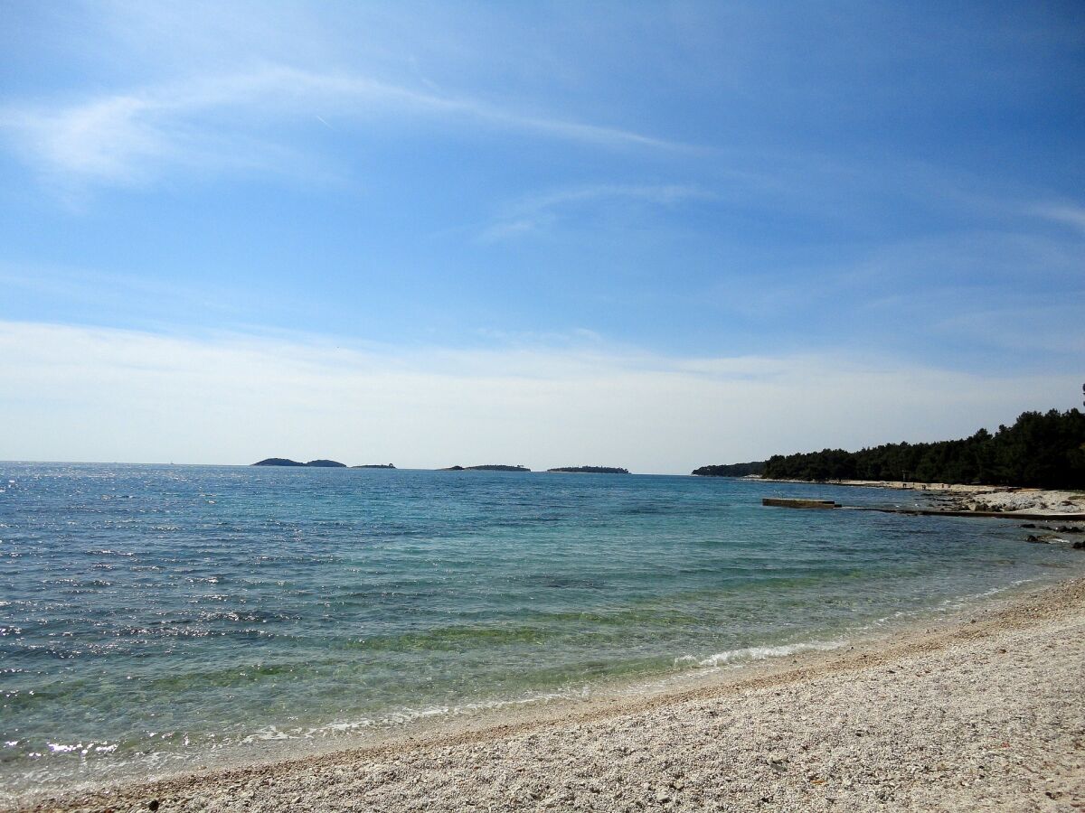 Die Strände von Rovinj, nur 20 km entfernt!