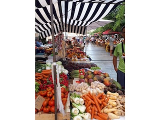 Markt in Santanyi /MIttwoch+ Samstag