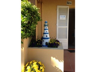 Der Leuchtturm des Delta Blu Residence Village