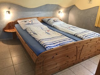 Schlafzimmer mit Doppelbett :-)