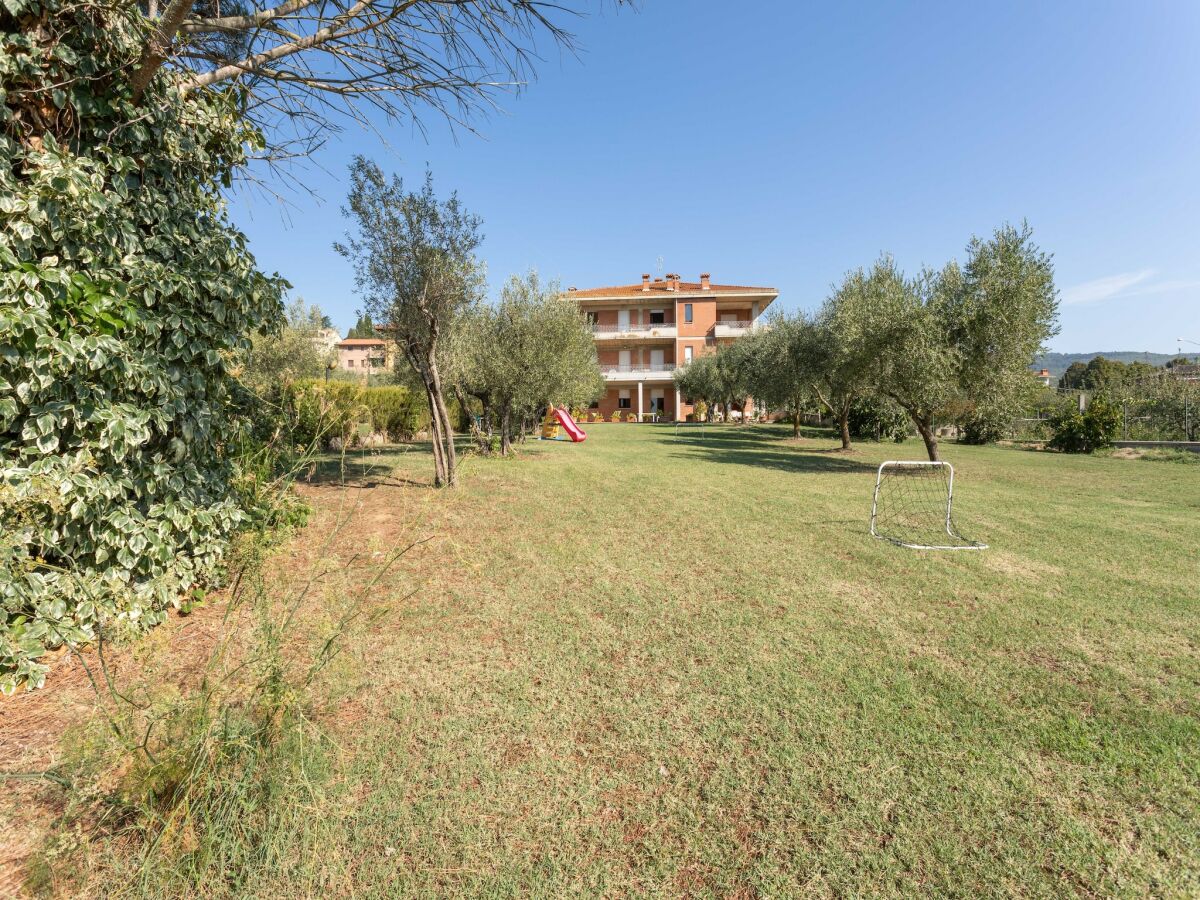 Apartment Tuoro sul Trasimeno Außenaufnahme 9