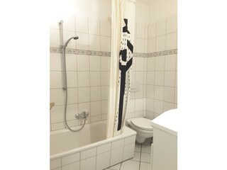 Wannenbad/WC