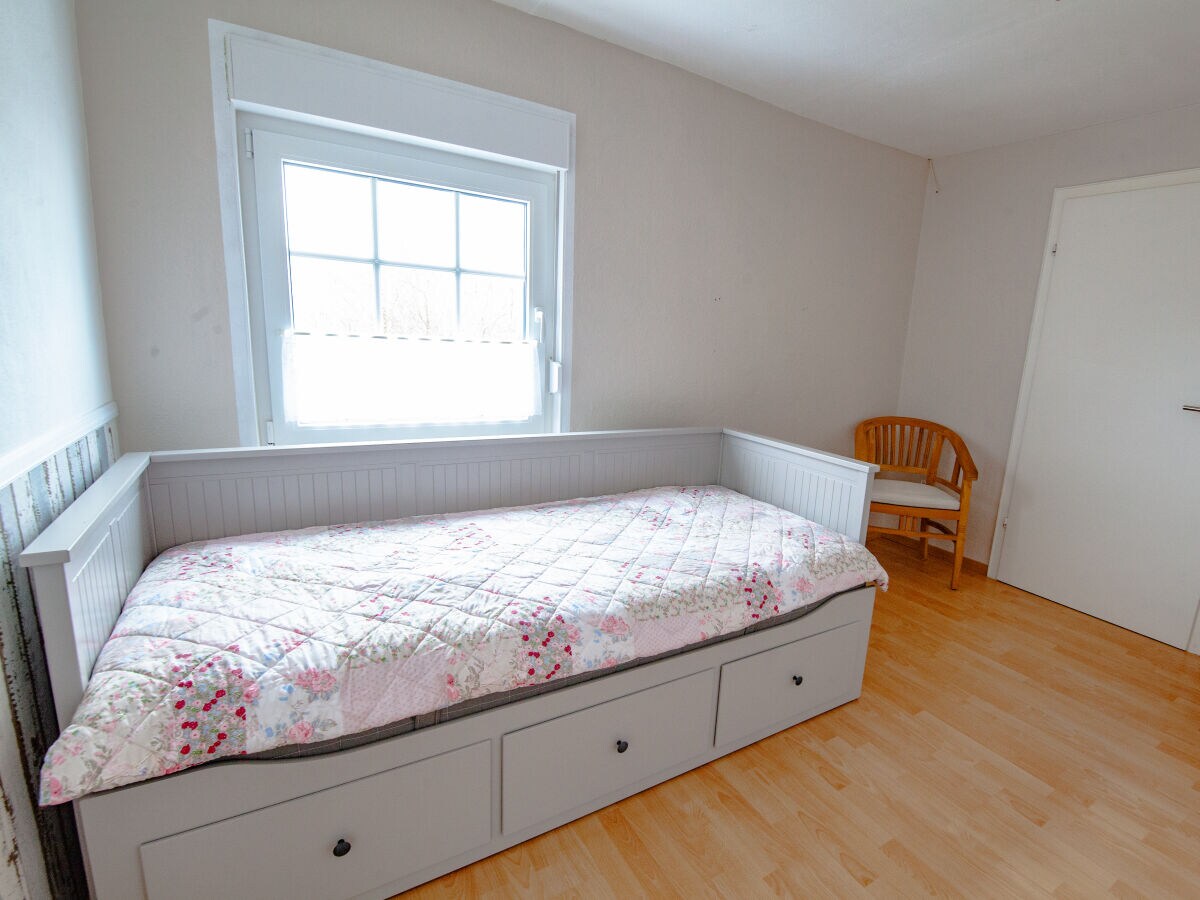 Ferienhaus Nordsee 2, Dornum, Frau Claudia Roschlak