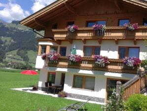 Holiday apartment Bay window - Mayrhofen - image1