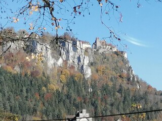 Burg  Werenwaag ca. 3 km zu Fuß