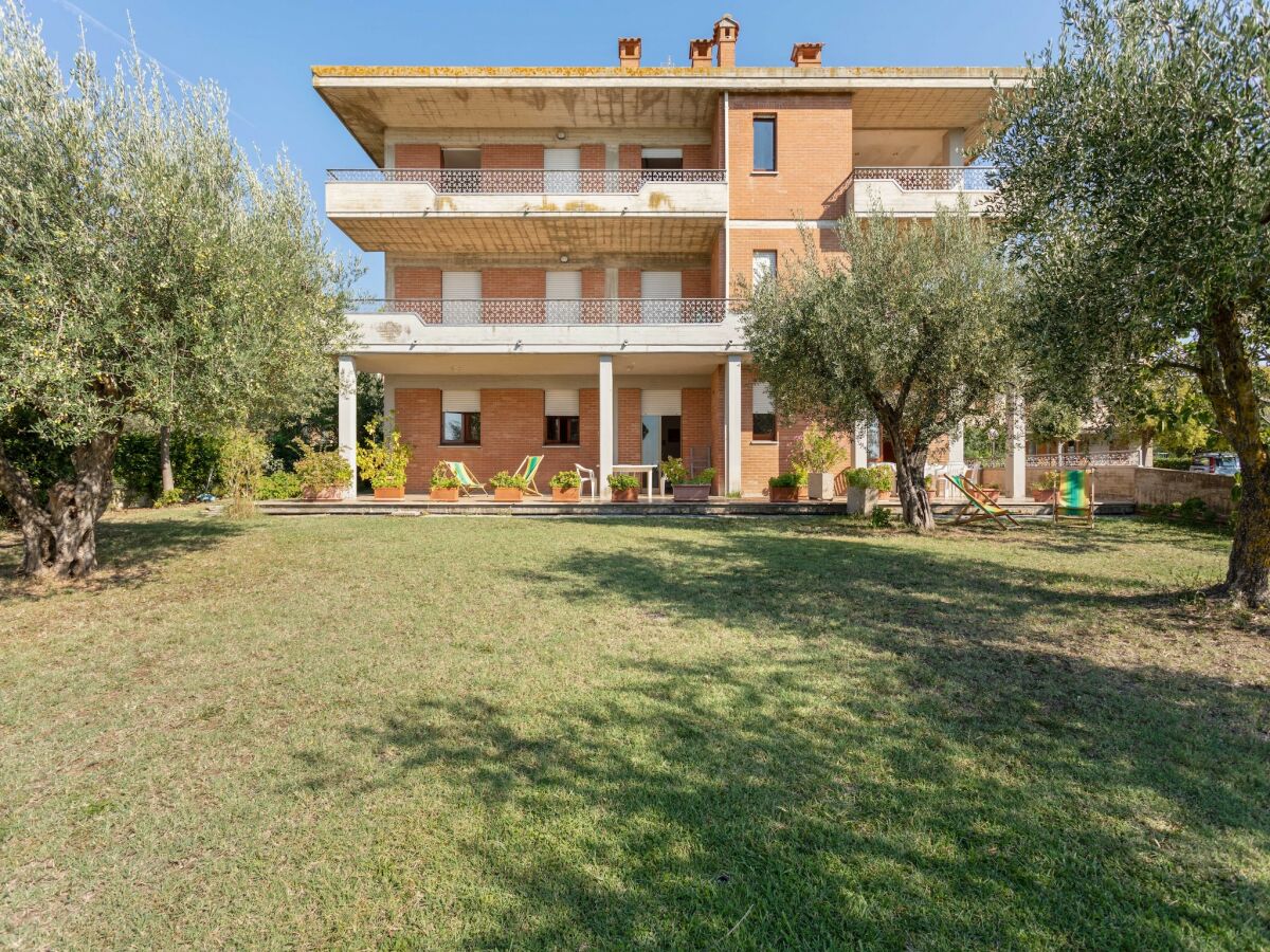 Apartment Tuoro sul Trasimeno Außenaufnahme 3