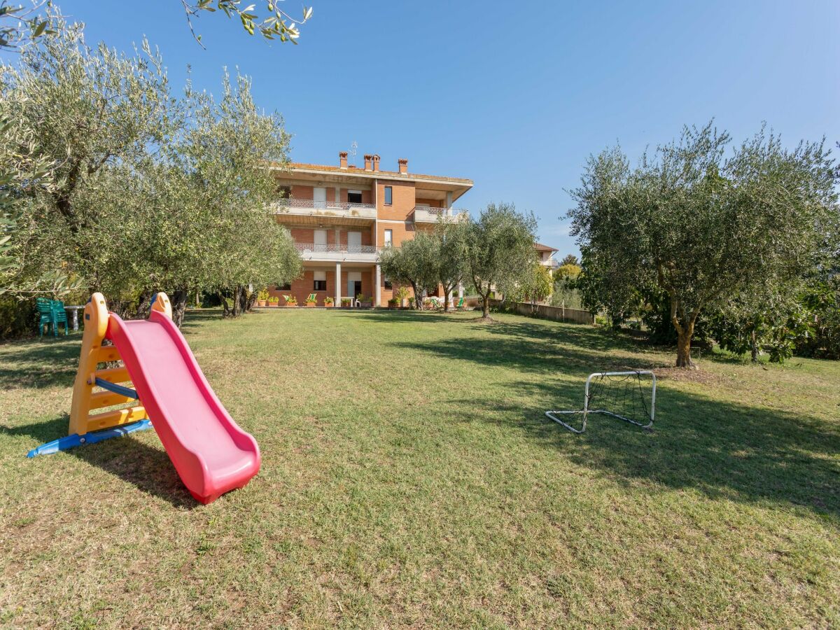 Apartment Tuoro sul Trasimeno Außenaufnahme 11