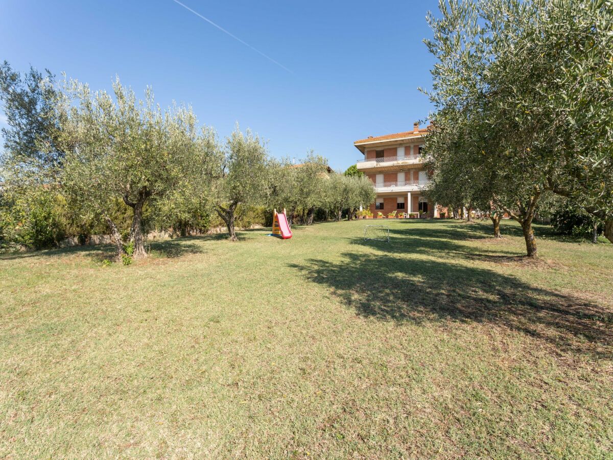 Apartment Tuoro sul Trasimeno Außenaufnahme 11