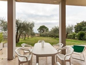 Wohnung in Tuoro sul Trasimeno mit Pool