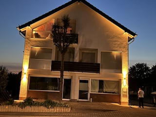 Ferienhaus Gimmler - Vorderansicht Straßenseite