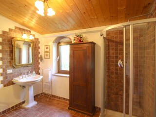 Ferienhaus Monte San Savino Badezimmer 25