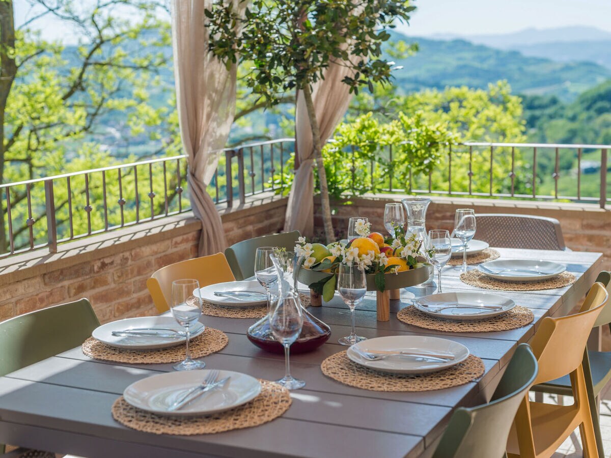 Villa del Duca - Gönnen Sie sich Mahlzeiten im Freien