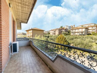 Appartement Tuoro sul Trasimeno Buitenaudio-opname 11