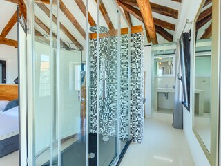 Villa Tkon Caratteristiche 19