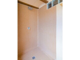 Villa Llubi Kenmerken 37