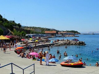 Strand Škver (5 Min. zu Fuß)