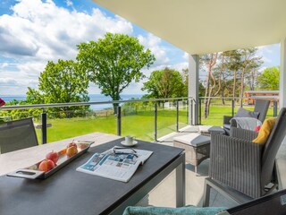 traumhafter Ausblick von der großen Sonnenterrasse