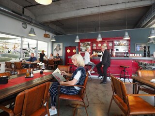 Restaurant "Der Rote Baron" in direkter Umgebung