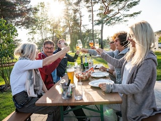 Grill- und Sitzmöglichkeiten