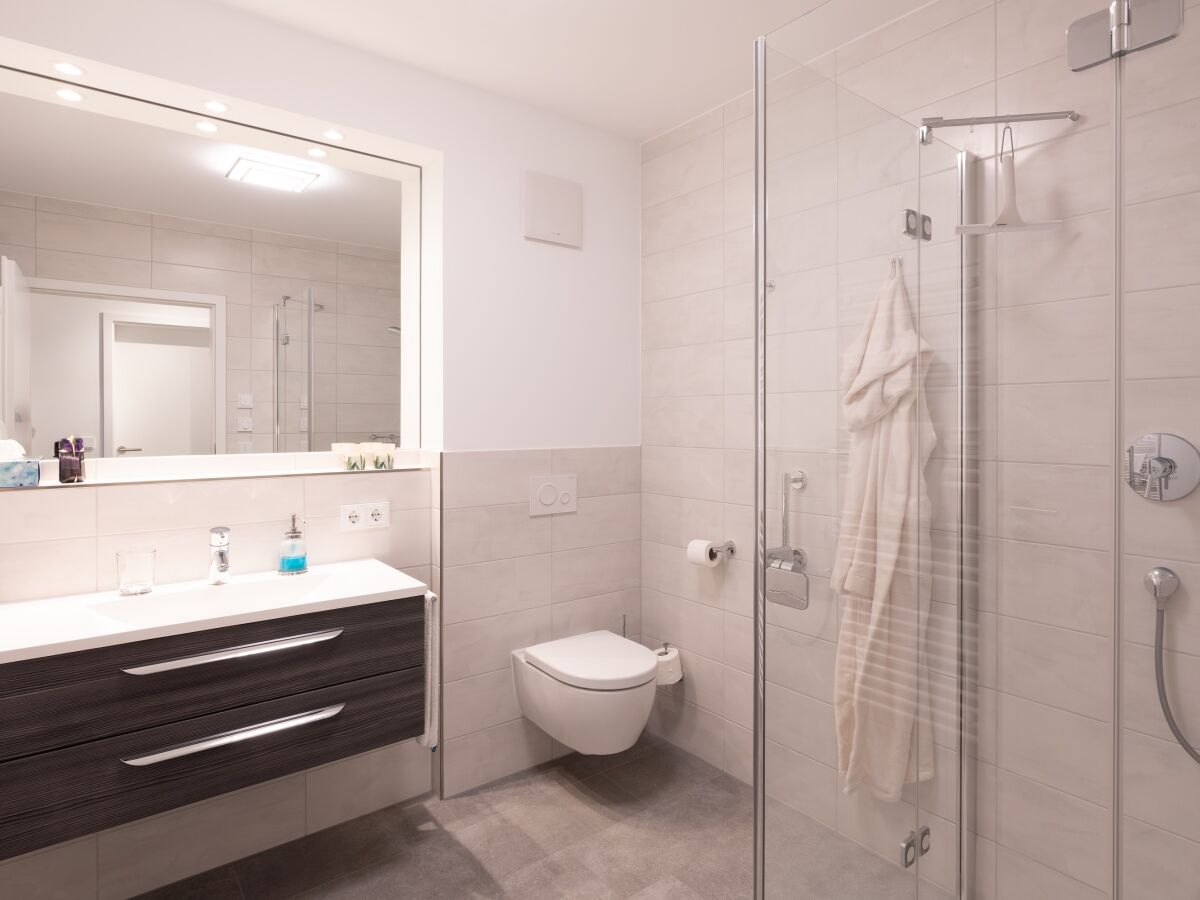 Ferienwohnung „AUSZEIT“ mit Penthouseflair – Oase am Haff, Garz auf