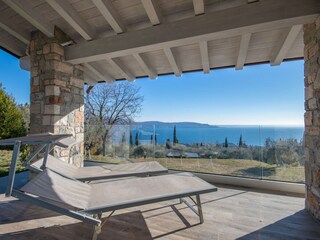 Terrasse mit wunderschöne Seeblick