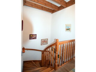Treppe ins Obergeschoss