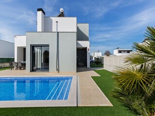Villa Nadadouro Outdoor Recording 8