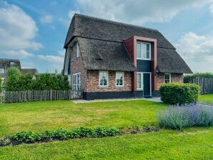 Friese Meren Villa's DB7