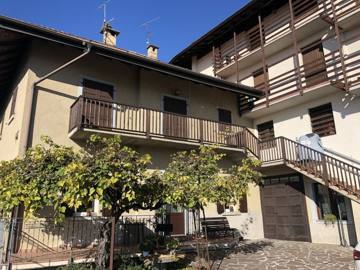 Ferienhaus Prati di Vezzano Außenaufnahme 2