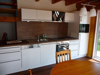 Küche und Essbereich